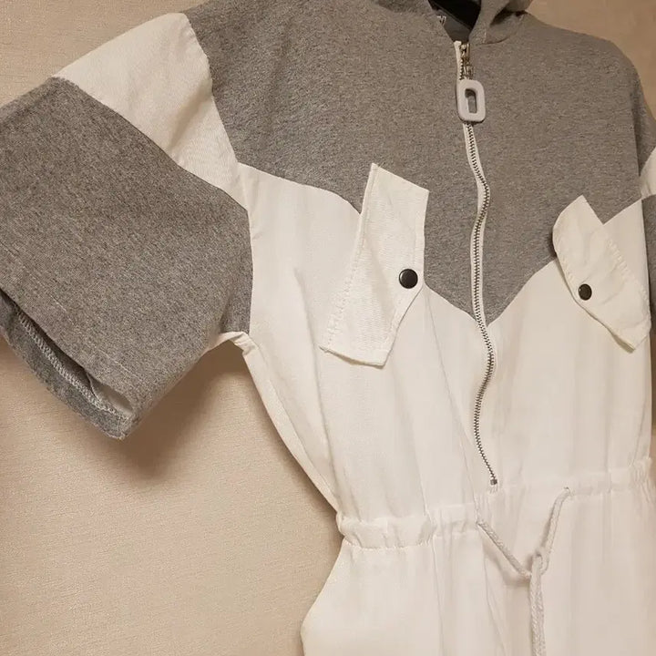 [BUNJANG] Hooded Short-Sleeve Jumpsuit / 후드 반팔 점프수트