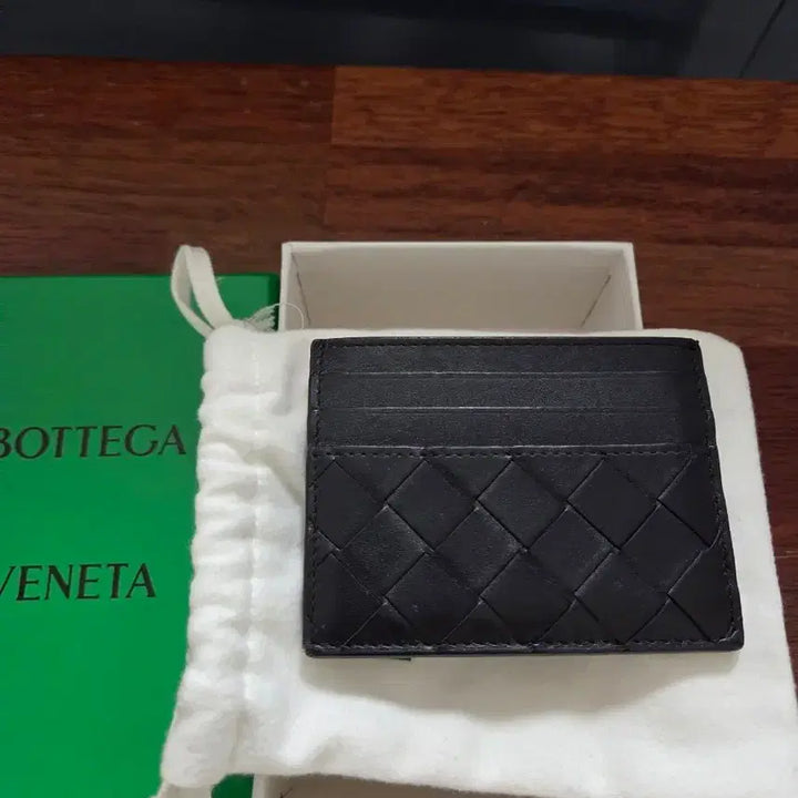 [BUNJANG] Bottega Veneta Black Card Holder / 보테가 베네타 블랙 카드지갑
