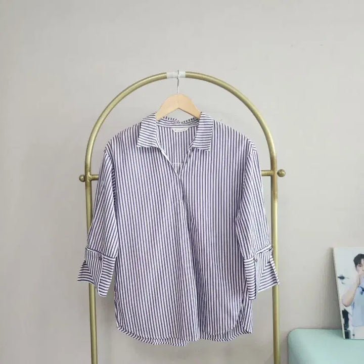 [BUNJANG] It MICHAA Striped Shirt Blouse 7/8 Sleeve / 잇미샤 스트라이프 셔츠 블라우스 7부