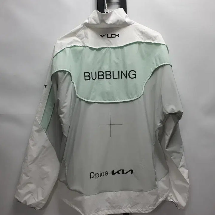 [BUNJANG] DWG KIA World 2024 Uniform Windbreaker Jacket L / 디플러스 기아 월드 2024 유니폼 바람막이 자켓 L