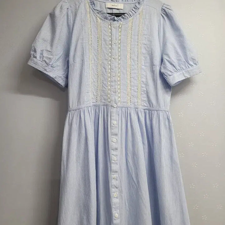 [BUNJANG] Satin Lace Stripe Long Dress / 66)샤틴 레이스 스트라이프 롱 원피스