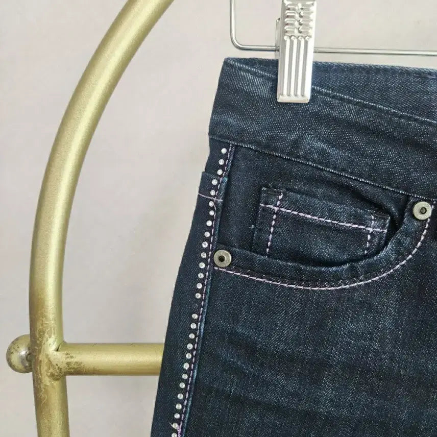 [BUNJANG] Guess Premium Denim Jeans / 게스 프리미엄 데님 청바지.