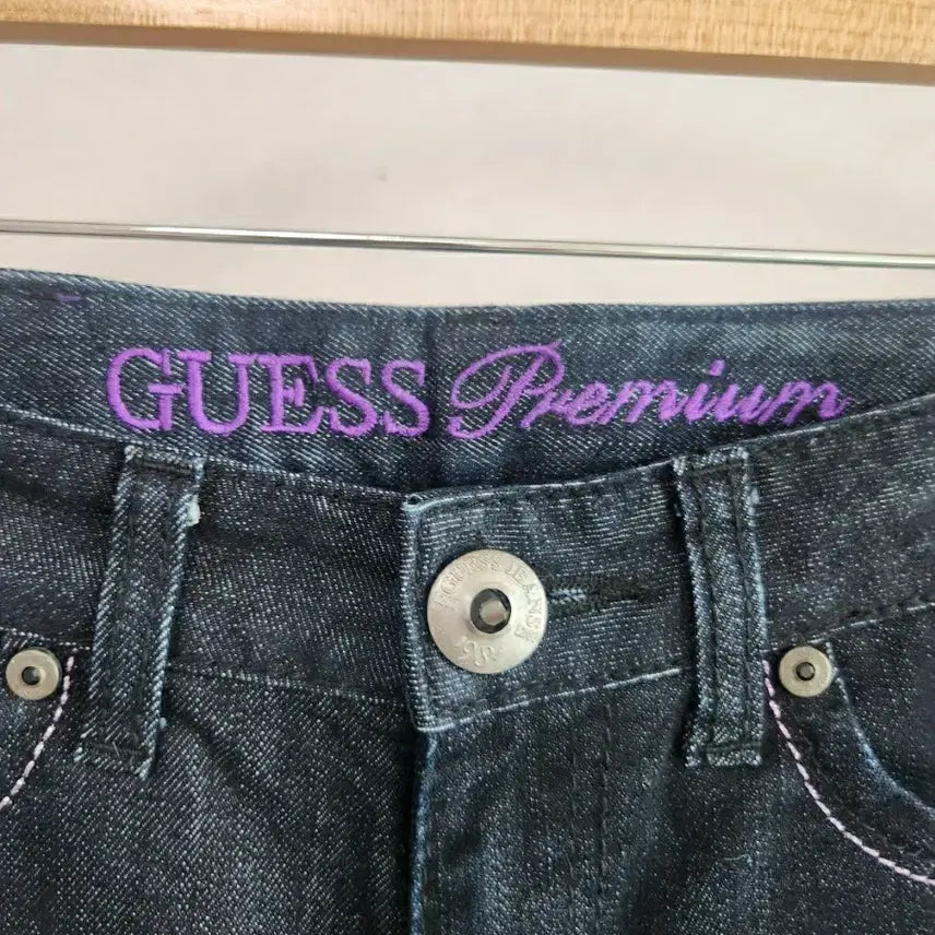 [BUNJANG] Guess Premium Denim Jeans / 게스 프리미엄 데님 청바지.
