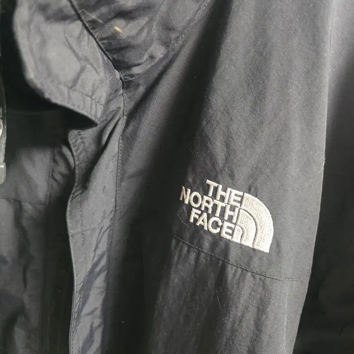 [BUNJANG] The North Face Black Windbreaker Jacket / 노스페이스 블랙 바람막이 자켓