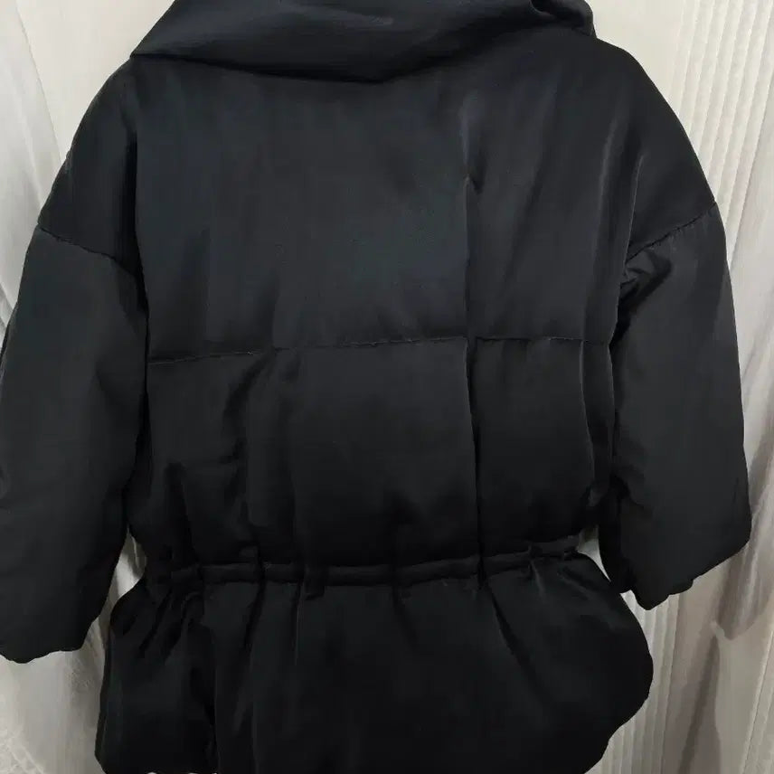 [BUNJANG] Theory Black Padded Coat M / Theory 띠어리 블랙 패딩