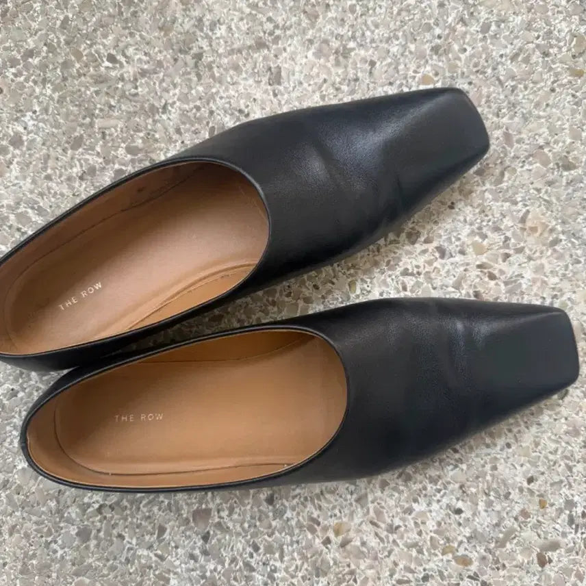 [BUNJANG] The Row Black Square Toe Flat Shoes Size 36 / 더 로우(THE ROW) 블랙 스퀘어토 플랫 슈즈 36사이즈
