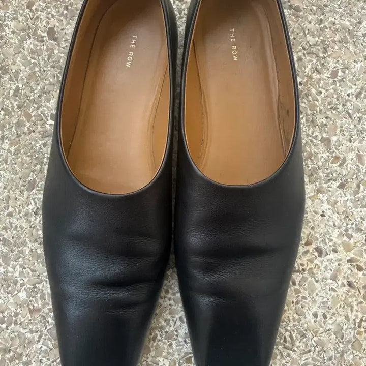 [BUNJANG] The Row Black Square Toe Flat Shoes Size 36 / 더 로우(THE ROW) 블랙 스퀘어토 플랫 슈즈 36사이즈