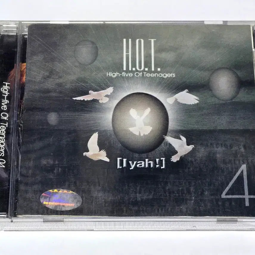[BUNJANG] H.O.T. 4th Album "I yah!" CD / H.O.T. 4집 아이야(I yah!) CD 판매합니다