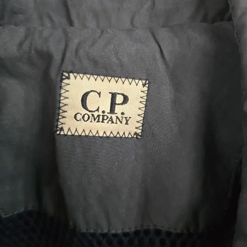 [SOLD OUT] CP컴퍼니 네이비 자켓