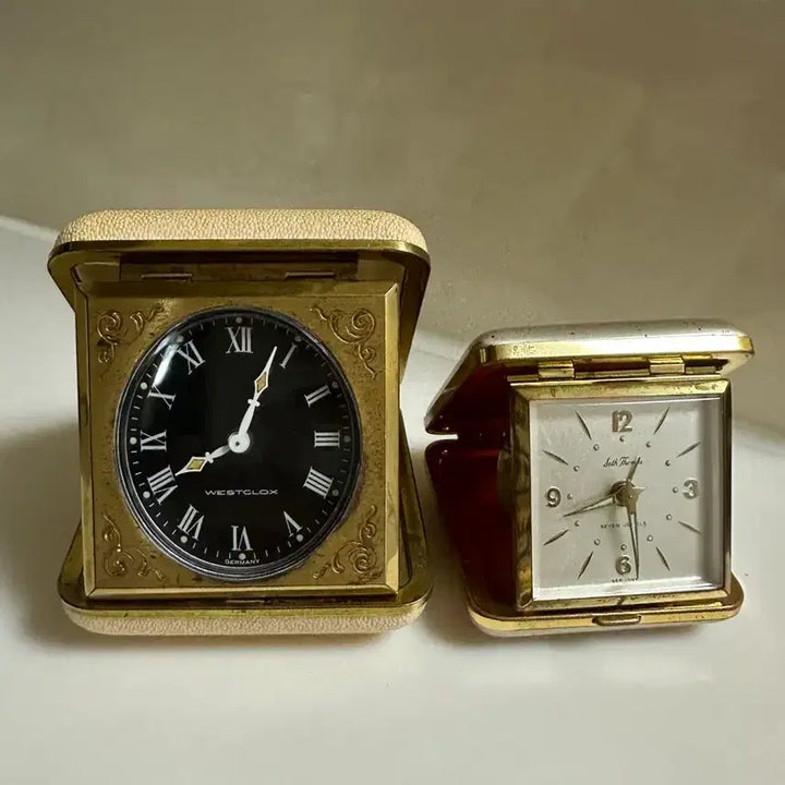 [BUNJANG] German Vintage Portable Desk Clock / 독일제 빈티지 휴대용 탁상시계