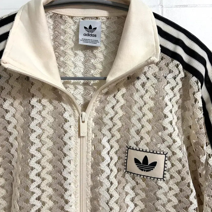 [BUNJANG] Adidas Three-Stripes Lace Track Top Ivory / 아디다스 삼선 레이스 트랙탑 아이보리