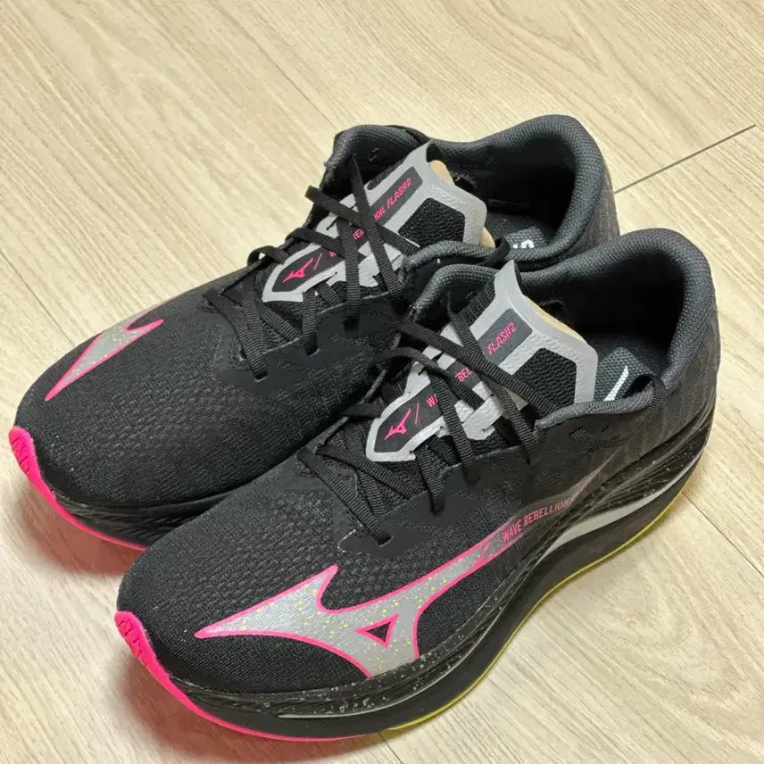[BUNJANG] Mizuno Wave Rebellion Flash 2 Running Shoes 285mm / 러닝화 미즈노 웨이브 리벨리온 플래쉬2 285mm