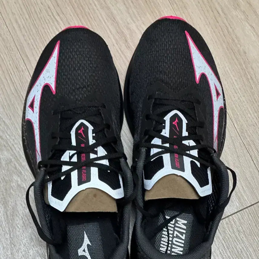 [BUNJANG] Mizuno Wave Rebellion Flash 2 Running Shoes 285mm / 러닝화 미즈노 웨이브 리벨리온 플래쉬2 285mm