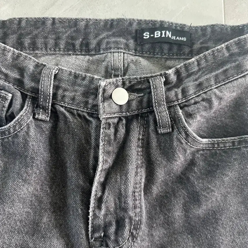 [BUNJANG] S-BIN Washing Black Denim Pants Wide Leg Fit Medium / S-BIN 워싱 블랙 데님 팬츠