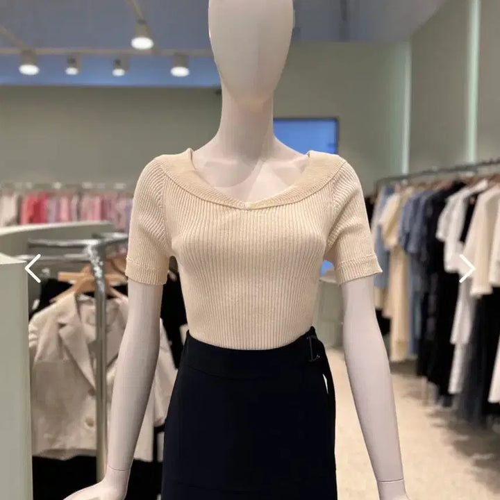 [BUNJANG] DUEL Off-the-Shoulder Boat Neck Knit T-shirt / 듀엘 오프숄더 가능한 보트넥 니트 티셔츠 55