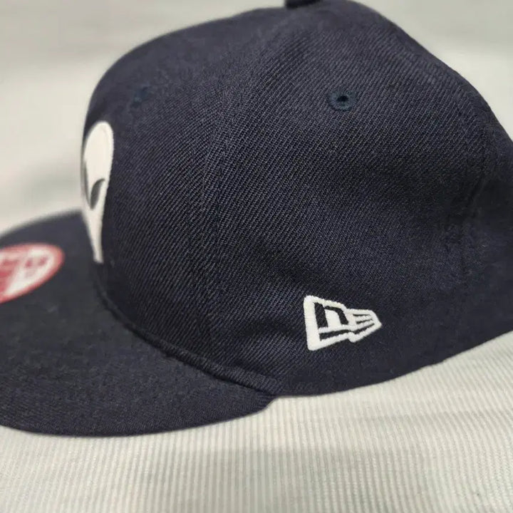 [BUNJANG] New Era South Park Alien 9FIFTY Snapback Hat / 뉴에라 사우스파크 9FIFTY 외계인 스냅백 모자