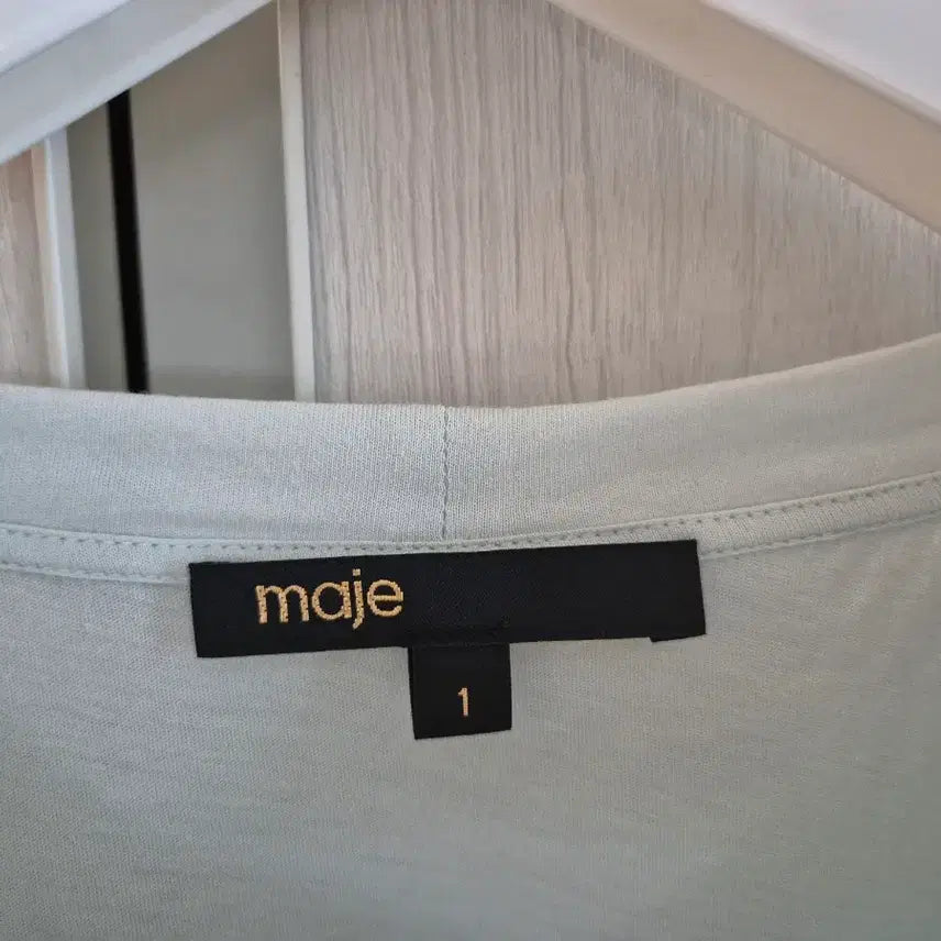 [BUNJANG] Maje Silk Blend Short Sleeve T-Shirt / 마쥬