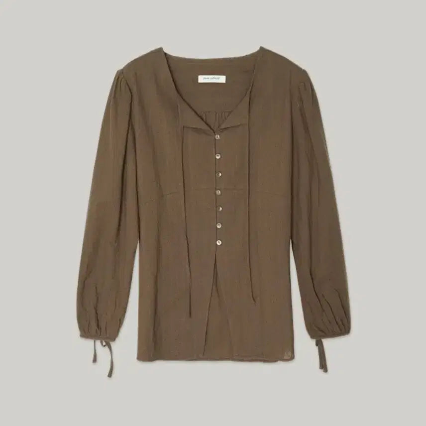 [BUNJANG] OurComos Button Tie Back Ribbon Blouse / [새상품] 아워코모스 버튼 타이 뒷리본 블라우스(정가11.3)