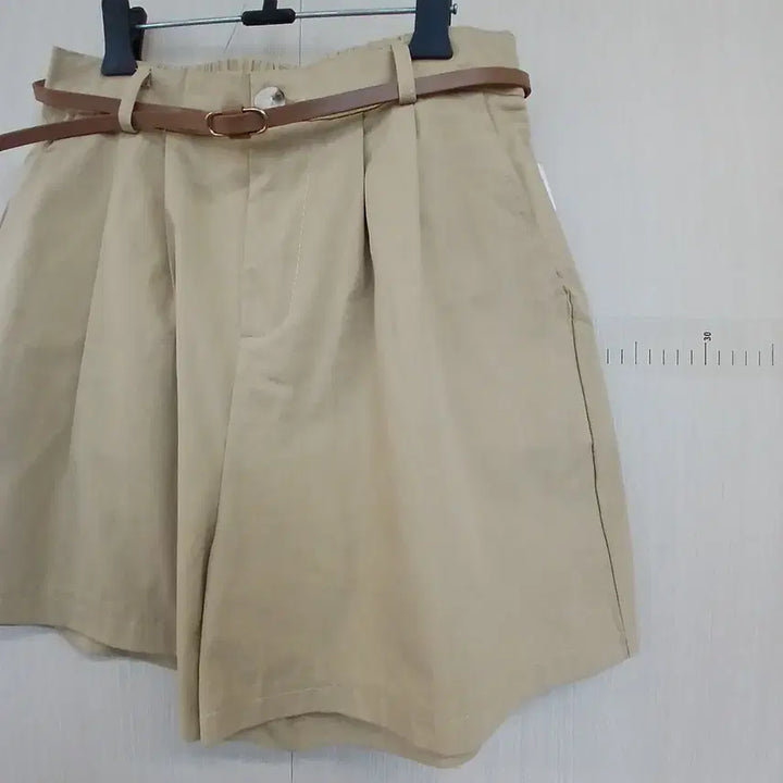 [BUNJANG] Beige Shorts Set with Belt / 베이지 반바지 벨트 세트 숏팬츠