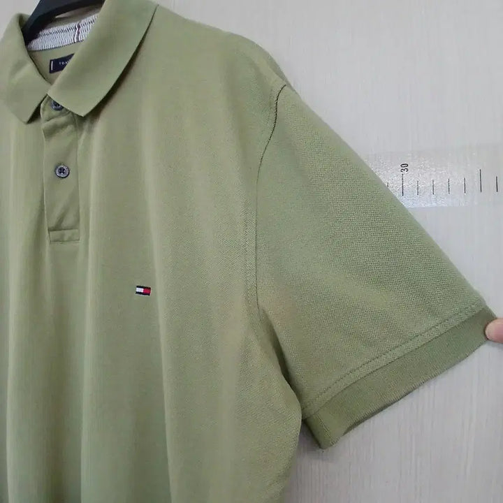 [BUNJANG] Tommy Hilfiger Khaki Short Sleeve Polo Shirt / 타미힐피거 카키색 반팔 폴로티