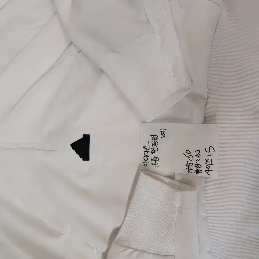 [BUNJANG] Adidas Cropped Half-Zip Sweatshirt Women&