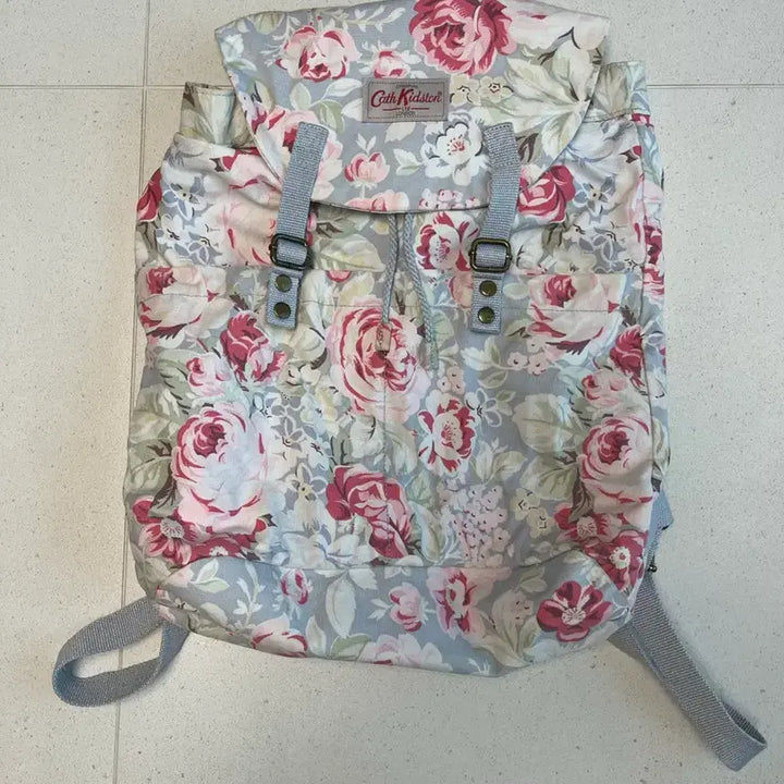 [BUNJANG] Cath Kidston Flower Pattern Backpack Bag / 캐스 키드슨 플라워 백팩 가방