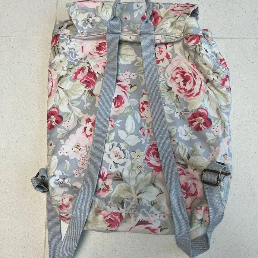 [BUNJANG] Cath Kidston Flower Pattern Backpack Bag / 캐스 키드슨 플라워 백팩 가방