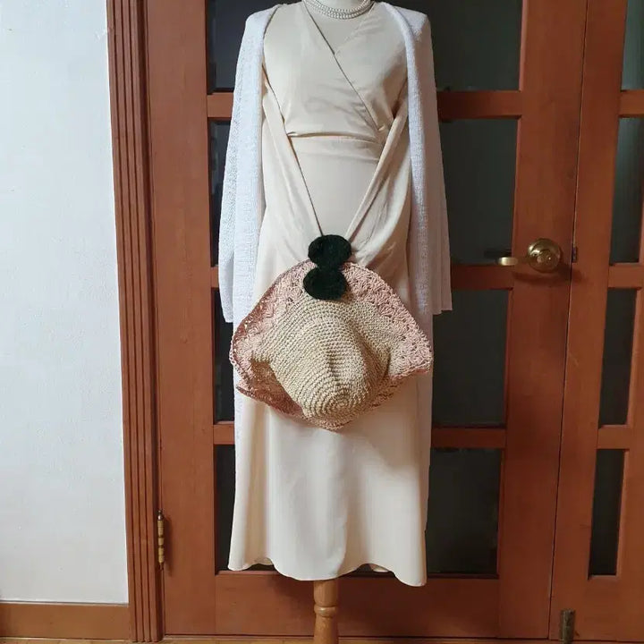 [BUNJANG] Benito Wrap V-Neck Goddess Fit Long Dress / (새제품)베니토 랩브이넥 여신핏 라인 롱원피스