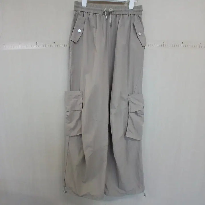 [BUNJANG] Mixxo Beige Cargo Jogger Pants / 믹쏘 베이지색 카고 조거 팬츠