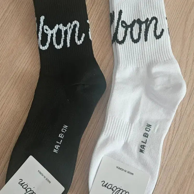 [BUNJANG] Malbon Socks Unisex Black/White Set / 말본  양말 공용블랙/화이트 세트