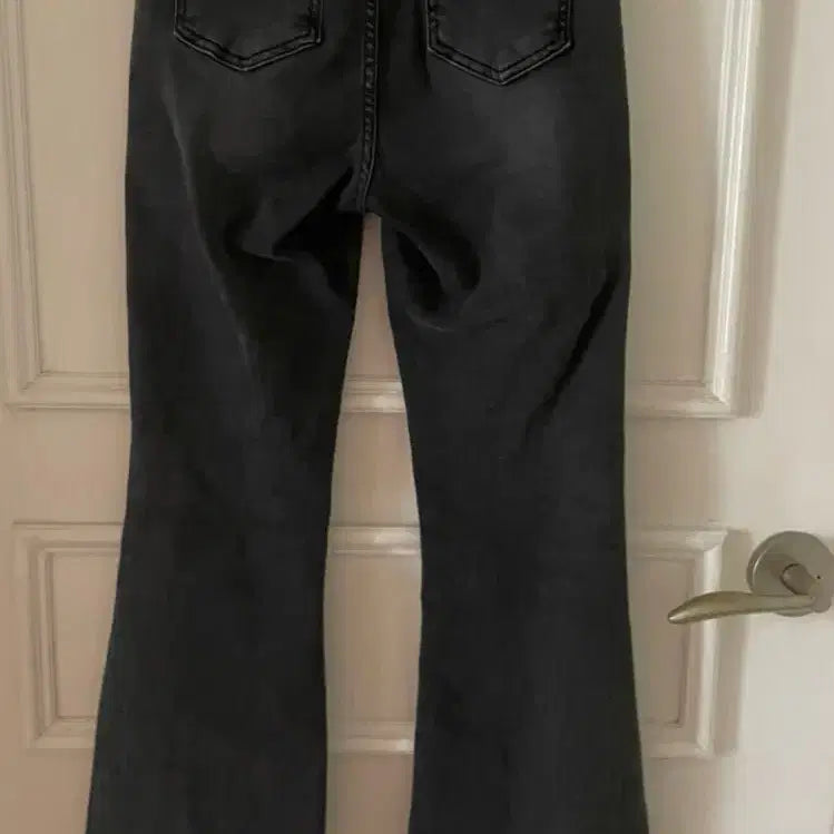 [BUNJANG] Look at Min Crazy Black Denim Bootcut Pants / 룩앳민 크레이지 흑청 부츠컷 바지