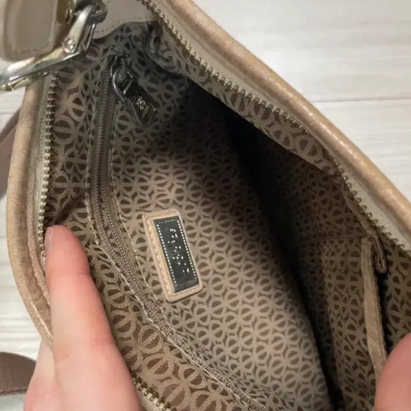 [BUNJANG] Louis Quatorze Monogram Crossbody Bag / 루이까또즈 모노그램 크로스백