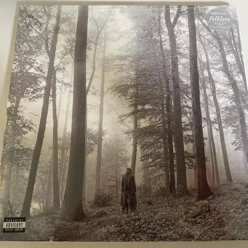 [BUNJANG] Taylor Swift folklore LP Beige (Sealed) / 테일러 스위프트 folklore LP 베이지(미개봉)