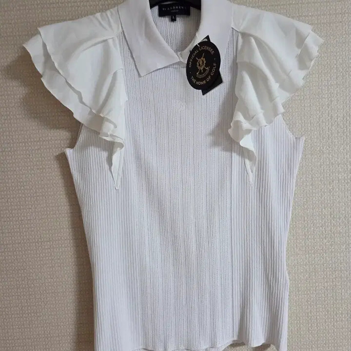 [BUNJANG] Saint Andrew White Frill Short Sleeve Knit L / 세인트앤드류 화이트 프릴 반팔 니트 L