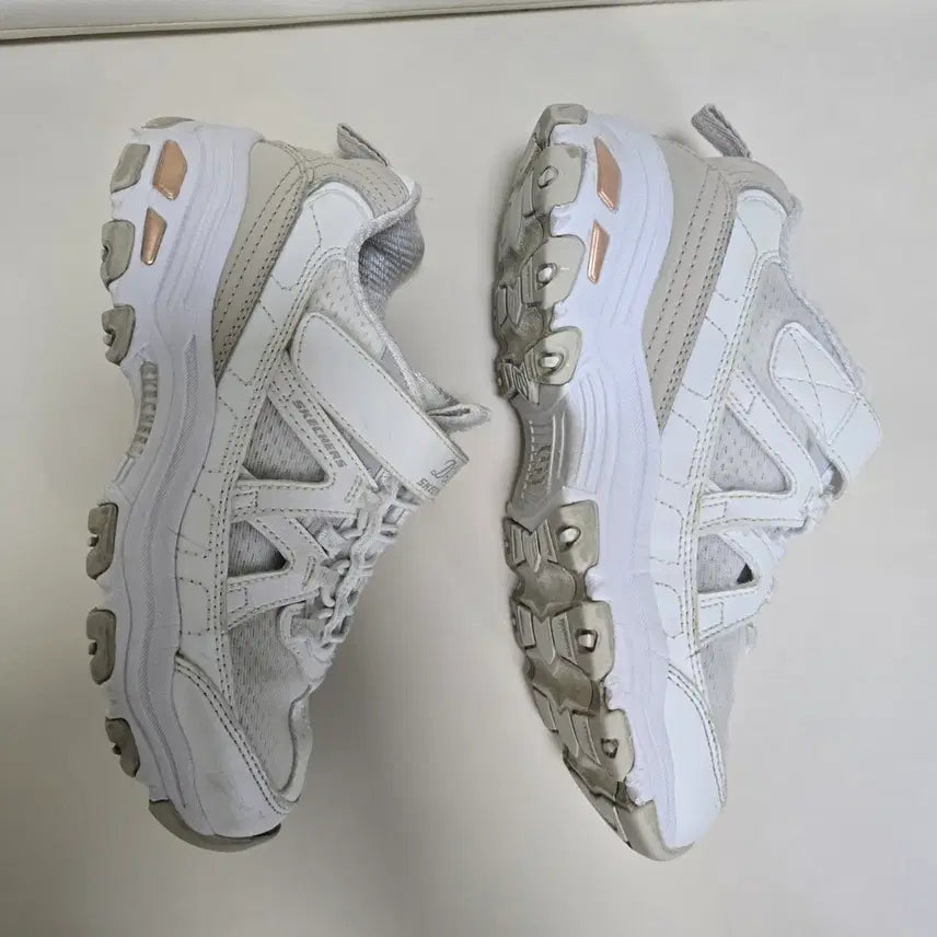 [BUNJANG] Skechers Delight Kids Sneakers / 스케쳐스 딜라이트 키즈 운동화 200(신발)