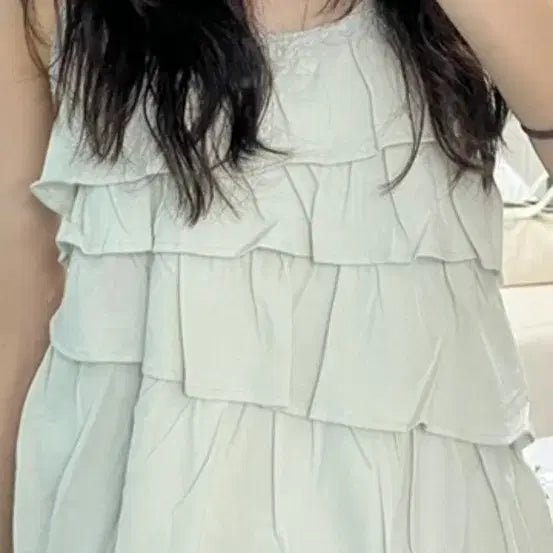 [BUNJANG] Expired Girl Ruffle Blouse / 익스파이어드걸 캉캉