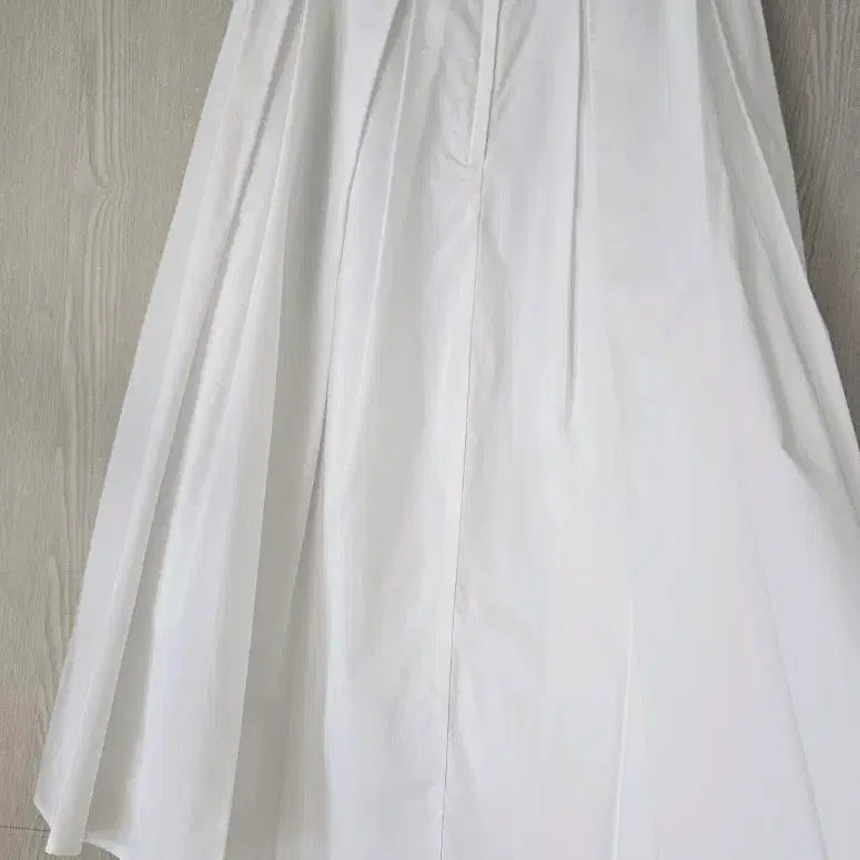 [BUNJANG] Lehrohv White Long Skirt / 르로브 화이트스커트 S