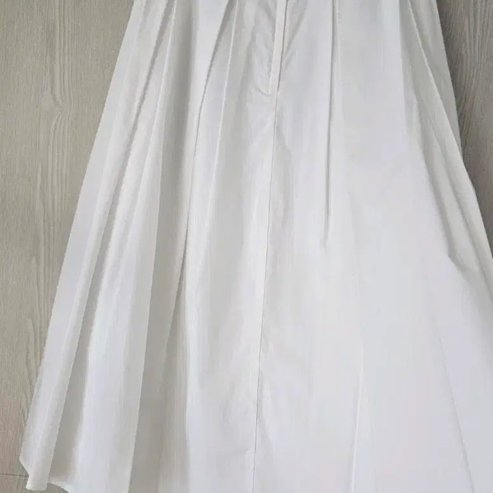 [BUNJANG] Lehrohv White Long Skirt / 르로브 화이트스커트 S