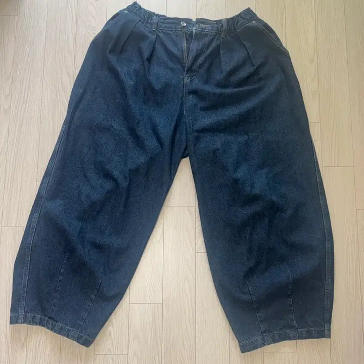 [BUNJANG] Angler Balloon Denim Pants Dark Blue Size 2 / 앵글런 벌룬 데님팬츠 다크블루 2사이즈