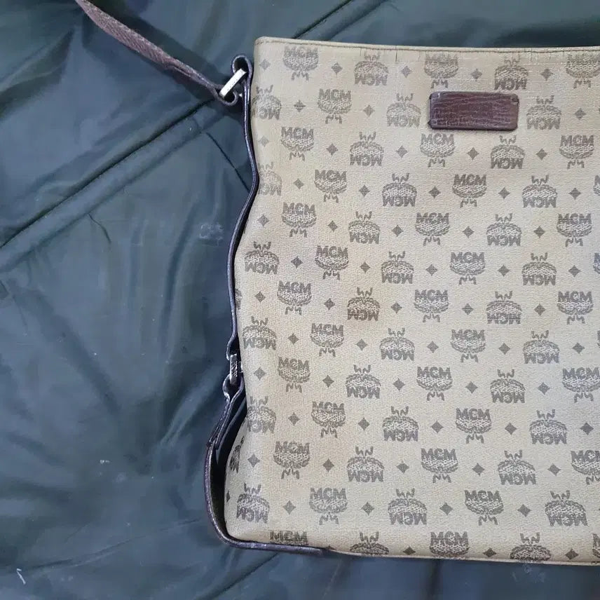 [SOLD OUT] MCM     크로스백/ 메신저백