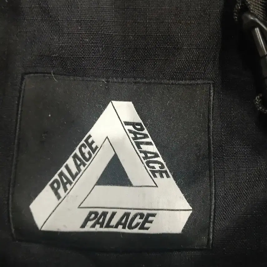 [BUNJANG] Palace Black Tote Bag Shoulder Bag / 팔라스 블랙 토트백 숄더백