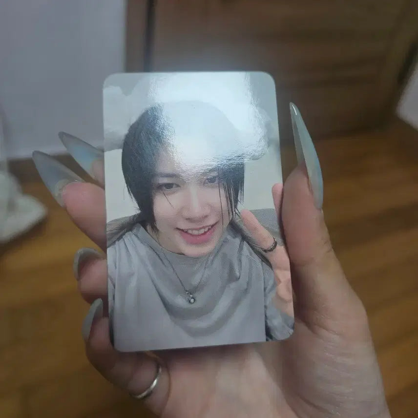 [BUNJANG] Xiumin Everline Lucky Draw Photocard / 롱샷 루이 에버라인 럭드 양도