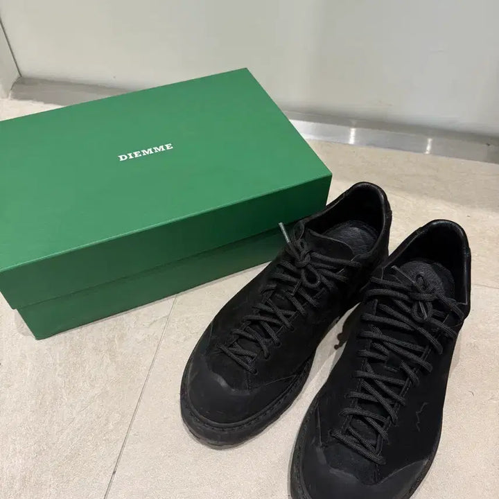 [BUNJANG] Dieme Amphecho Black Suede Loafers / 디에메 암페초 블랙 스웨이드 43