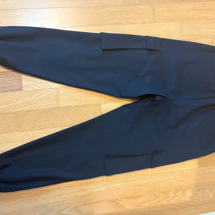 [BUNJANG] Juun.J Cargo Jogger Pants / 준지 조거팬츠
