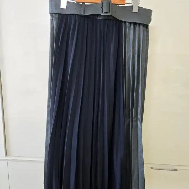 [BUNJANG] Belt Pleats Mix Long Skirt / 벨트 플리츠 믹스 롱 스커트