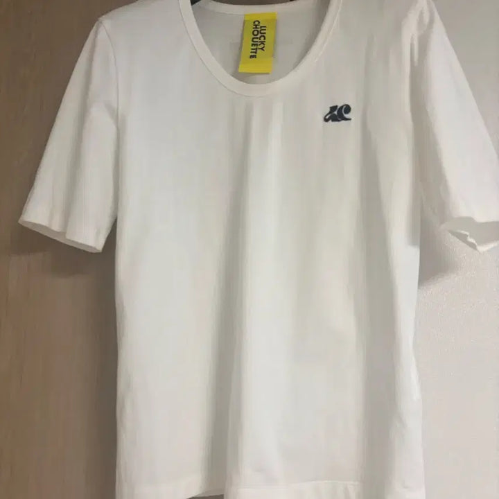 [BUNJANG] Lucky Chouette U-Neck Short Sleeve T-Shirt / 럭키슈에뜨 반팔 U넥 티셔츠 전국 조기완판 품절 희소가치