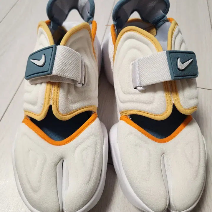 [BUNJANG] Nike Aqua Rift DJ4669-100 Women&