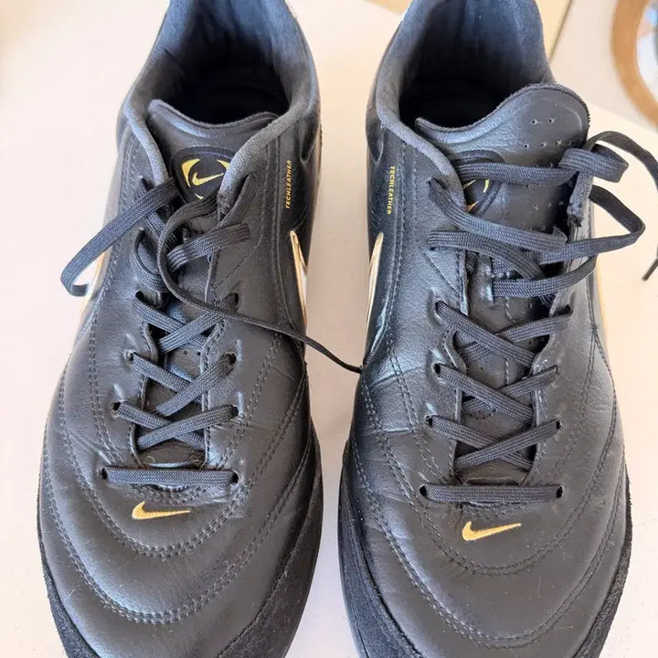 [BUNJANG] Nike RhyGeri Pro TF 295mm Black Gold / 리게리프로tf 검골295mm