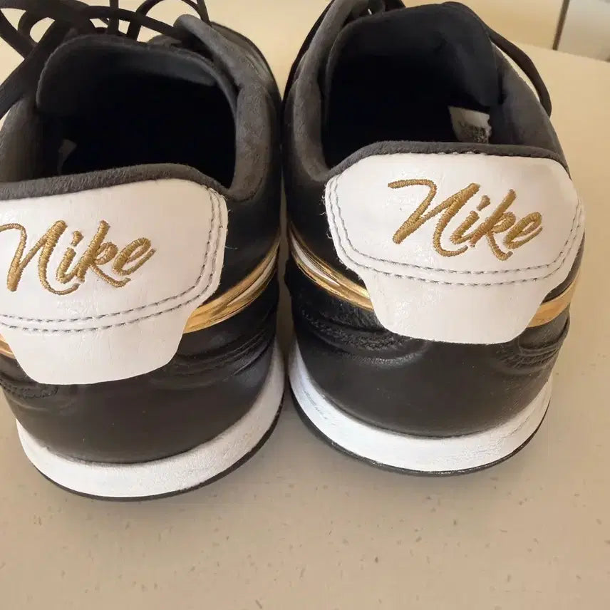 [BUNJANG] Nike RhyGeri Pro TF 295mm Black Gold / 리게리프로tf 검골295mm