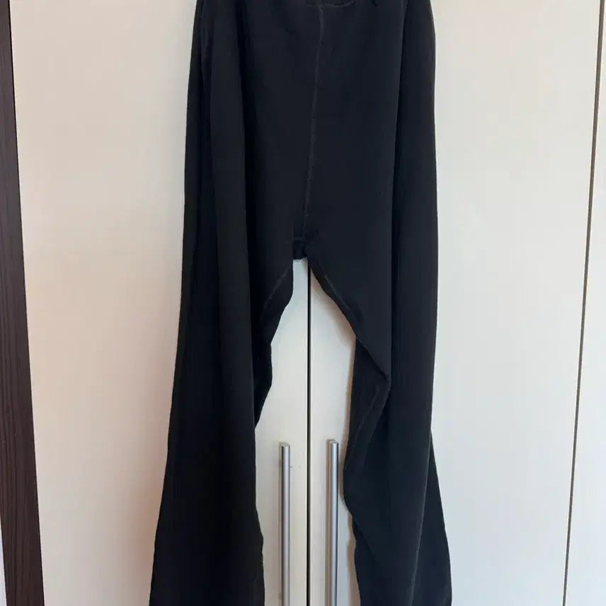 [BUNJANG] COMOLI Garment Dyed Sweatpants Fade Black / 코모리 가먼츠 다잉 스웻 팬츠 페이드블랙 2사이즈